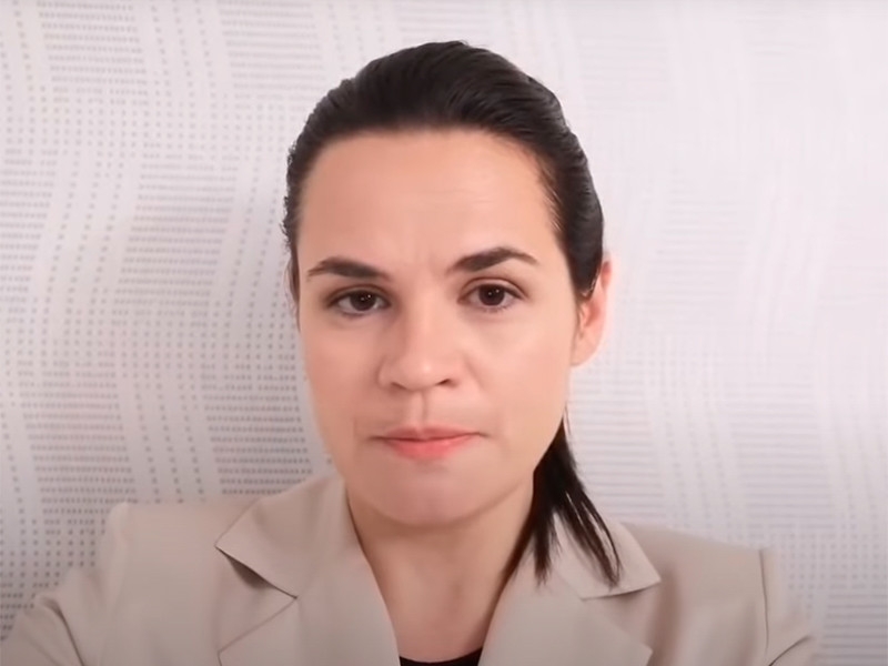 Новое ВИДЕОобращение Тихановской: читая по бумажке, она призвала не противостоять силовикам