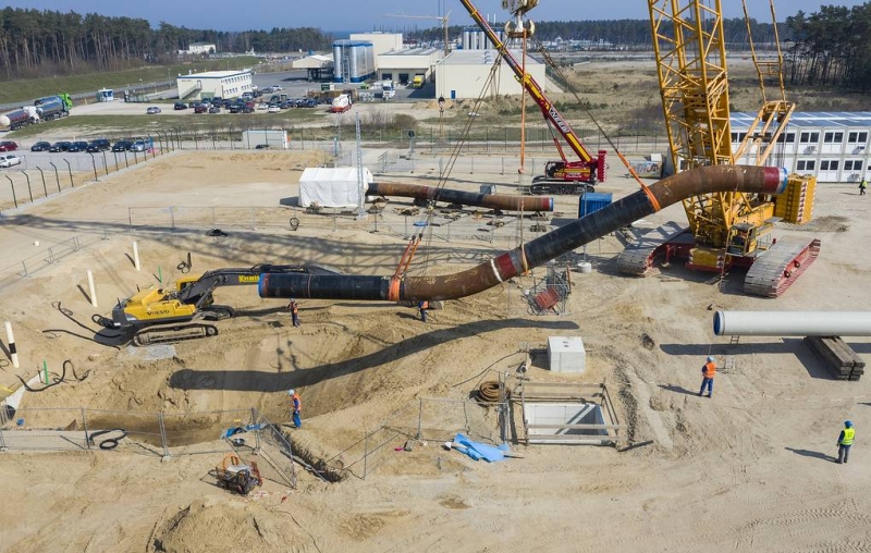 Польский регулятор оштрафовал "Газпром" на $57 млн по "Северному потоку - 2"

