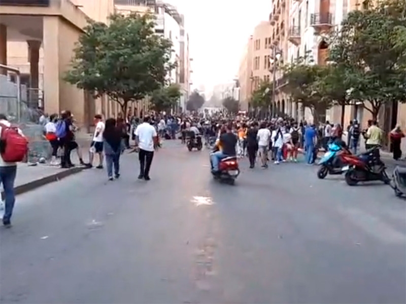 Правительство Ливана решило уйти в отставку после массовых протестов