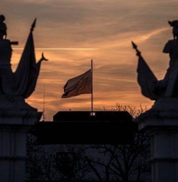 Reuters: МИД Словакии подтвердил высылку трех российских дипломатов