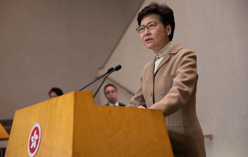 США вводят санкции против главы администрации Гонконга

