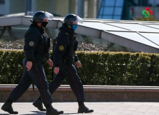 Телеканал «Дождь» сообщил о задержании своих журналистов в Минске