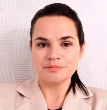 Тихановская официально подала жалобу на результаты выборов в белорусский Центризбирком