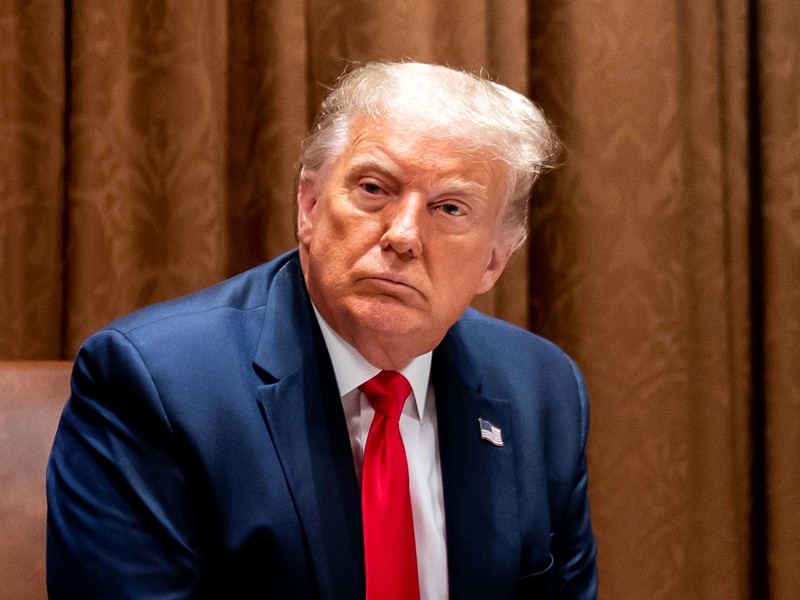 Трамп заявил, что встретил в спецслужбах США много недостойных людей