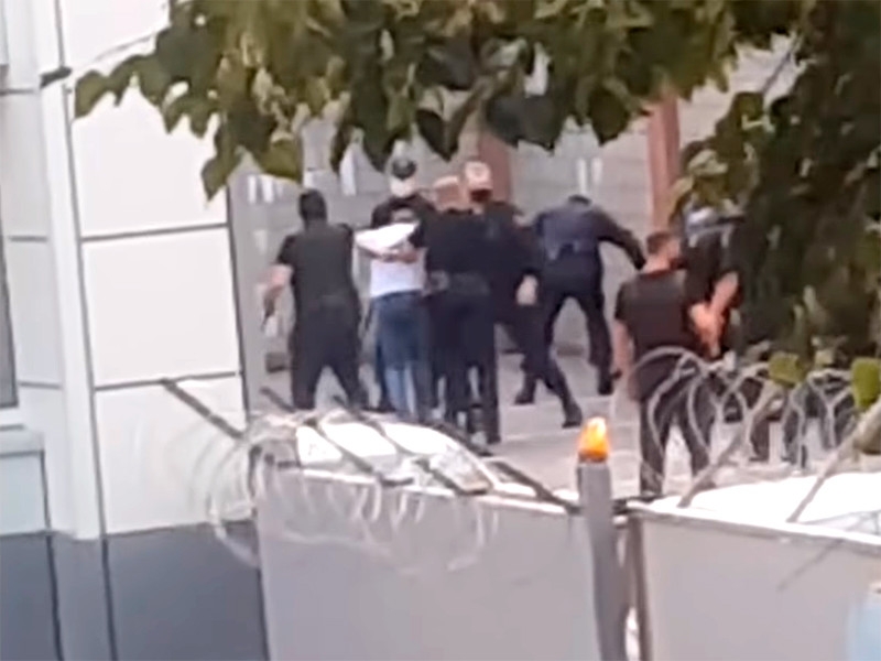 Журналист Znak.com рассказал, как пытают задержанных в Белоруссии