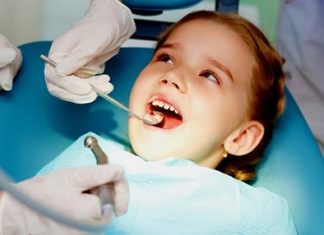 Лечение зубов детям и что следует знать родителям