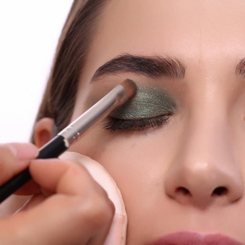 Академия современного макияжа