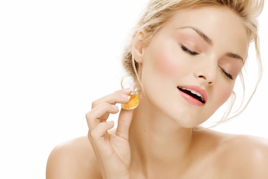 Духи на разлив: преимущества