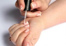 База для гель-лаков: применение и виды