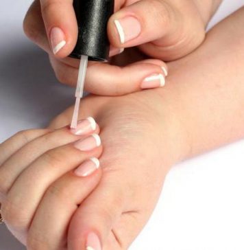 База для гель-лаков: применение и виды