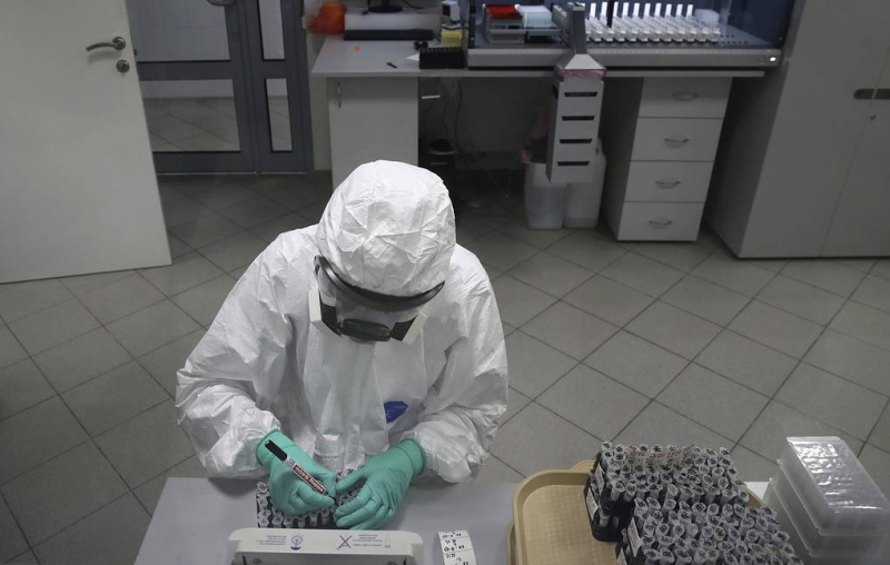 ФМБА получило разрешение Минздрава на исследования препарата-антидота для лечения COVID-19

