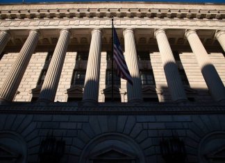 Минторг США внес в черный список российские компании «Космос Комплект» и «Совтест Комп»