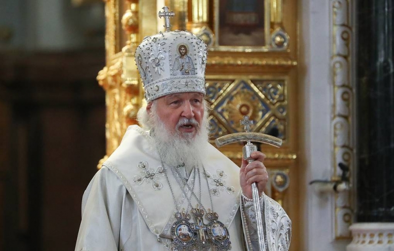 Патриарх Кирилл призвал священников закупать свечи только у предприятия РПЦ