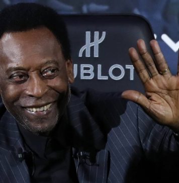 Пеле поздравил Месси с повторением своего рекорда и заявил, что восхищается его игрой