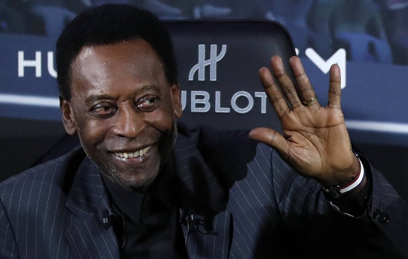 Пеле поздравил Месси с повторением своего рекорда и заявил, что восхищается его игрой

