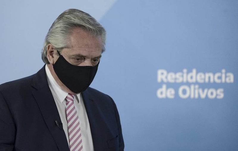 Президент Аргентины связал критику "Спутника V" с геополитической борьбой

