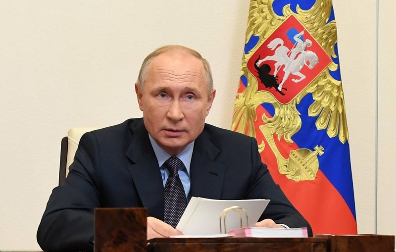 Путин подписал закон о гарантиях неприкосновенности экс-президентов