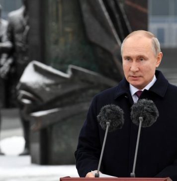 Путин: риски тлеющих конфликтов в соседних странах требуют эффективной защиты границ РФ