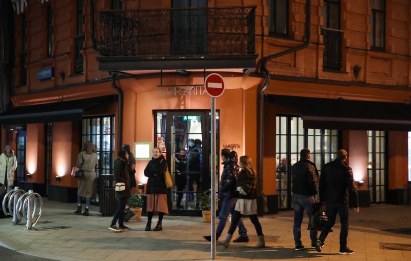 Развлекательные заведения в Москве в новогоднюю ночь будут работать только до 23:00

