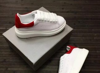 Современные женские кроссовки английского бренда