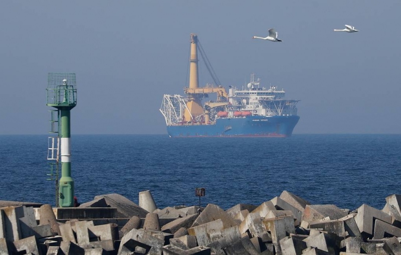 "Академик Черский" покинул зону продолжения строительства "Северного потока - 2"

