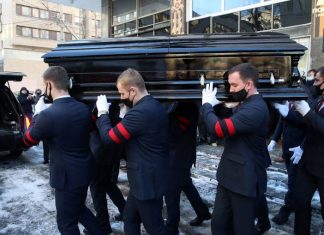 Бориса Грачевского похоронили на Троекуровском кладбище