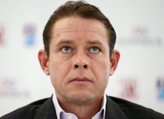 Буре призвал не винить кого-то одного в поражении россиян в полуфинале молодежного ЧМ