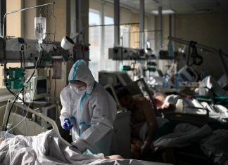 Число выявленных случаев заражения коронавирусом в России превысило 3,5 млн