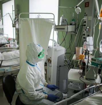 Число заразившихся коронавирусом в мире превысило 100 млн