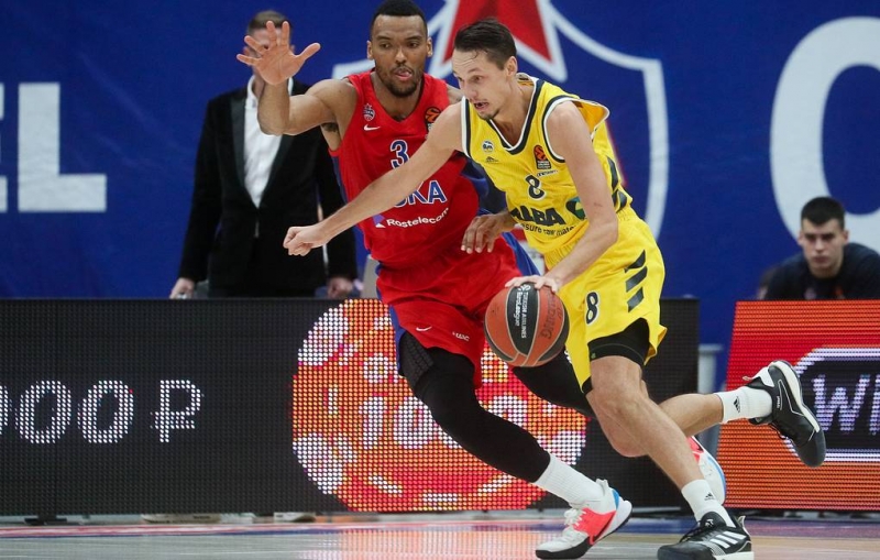 ЦСКА без отстраненного Джеймса обыграл "Альбу" в матче Евролиги


