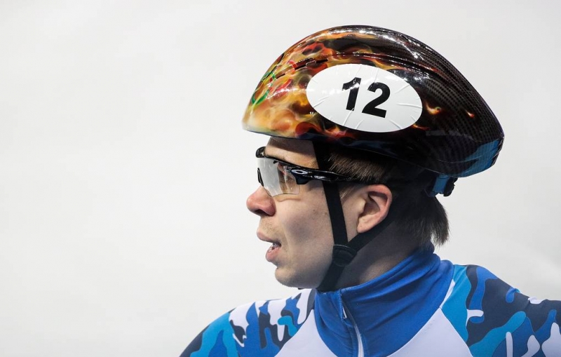 Елистратов стал чемпионом Европы по шорт-треку