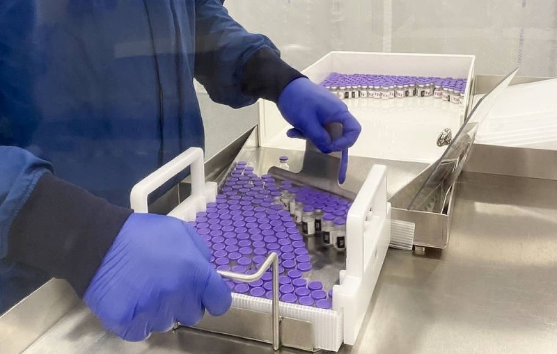 Еврокомиссия берет под контроль экспорт всех производимых в ЕС вакцин от COVID-19