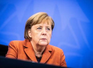 Меркель сообщила, что до сих пор мечтает отправиться в поездку по российскому Транссибу