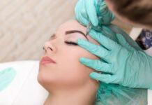 Почему перманентный макияж лучше делать в салоне у профессионального мастера