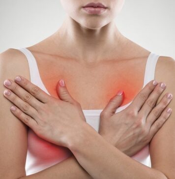 Болит грудь перед месячными: почему и как с этим справиться