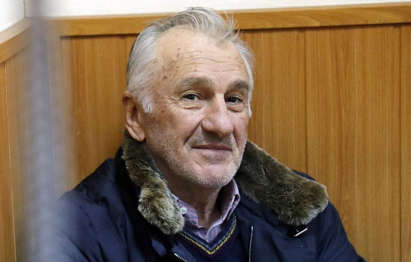 Дело против экс-сенатора от КЧР Вячеслава Дерева прекратили из-за истечения срока давности