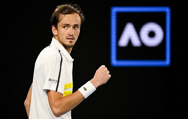 Медведев вышел на третье место в рейтинге ATP, Карацев поднялся на 72 позиции

