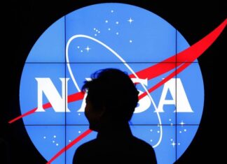 NASA рассматривает возможность получения дополнительного места на «Союзе» весной 2021 года