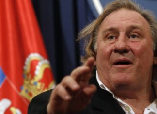 Parisien: Депардье предъявили обвинения в сексуальном насилии