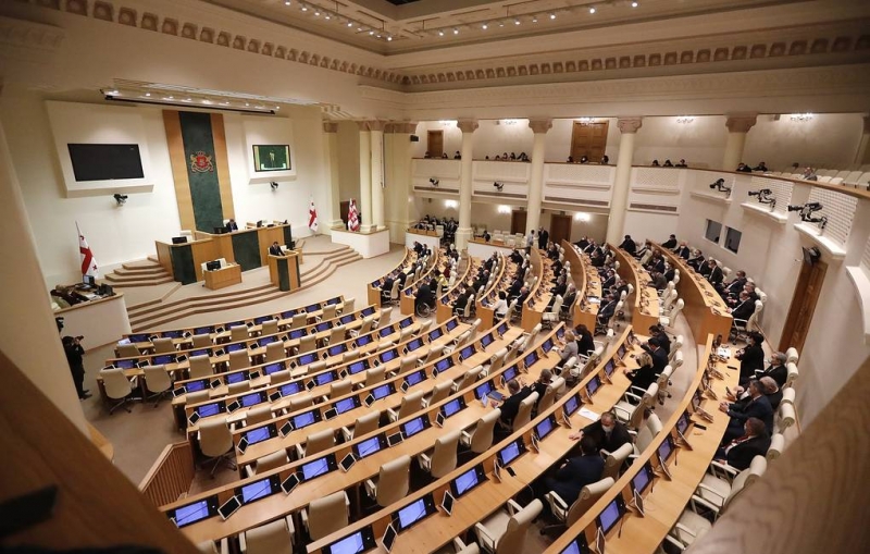 Парламент Грузии утвердил новое правительство во главе с Гарибашвили