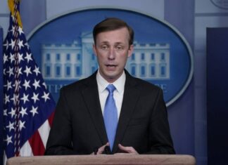 Помощник Байдена призвал ВОЗ и Китай активнее расследовать причины появления коронавируса