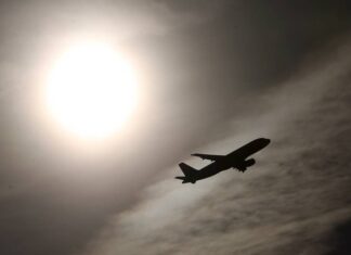 Росавиация не подтверждает возобновление чартерных полетов в курортные города Египта