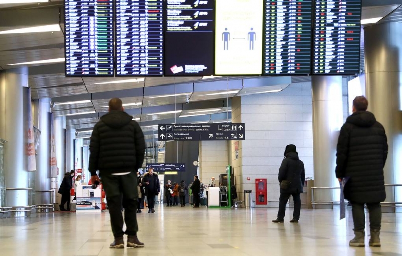 Россия продлила приостановку авиасообщения с Великобританией

