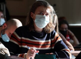 Российские вузы сами определят формат выпускных экзаменов в 2021 году