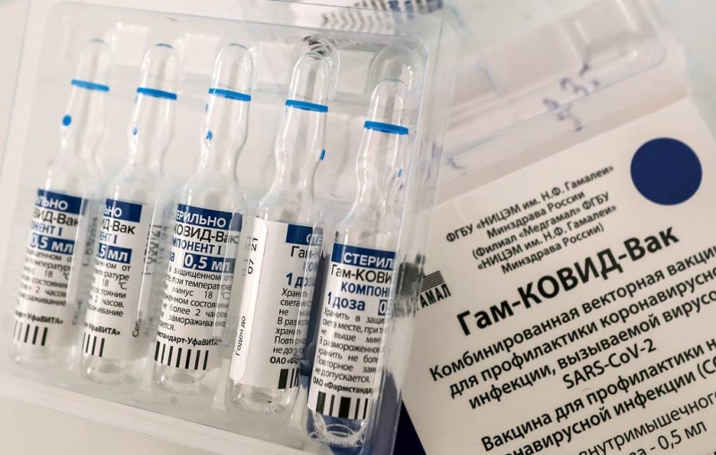 Словацкий премьер настаивает на скорейшей покупке страной "Спутника V"