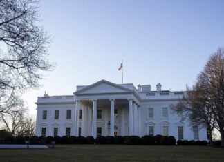 США ввели визовые ограничения против 76 подданных Саудовской Аравии