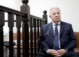 Суд признал виновным экс-главу Хабаровского края Виктора Ишаева в растрате