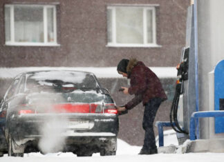 В Минэнерго объяснили рост цен на АЗС в начале года