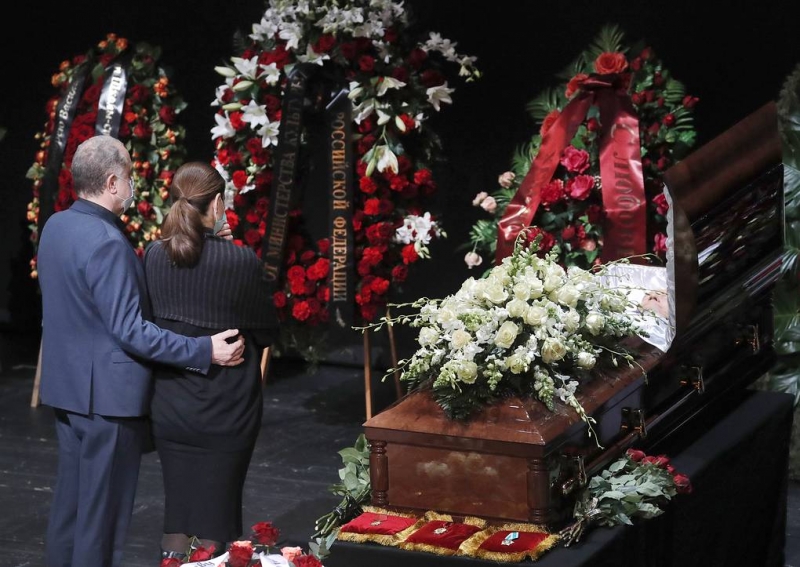 В Москве простились с Андреем Мягковым