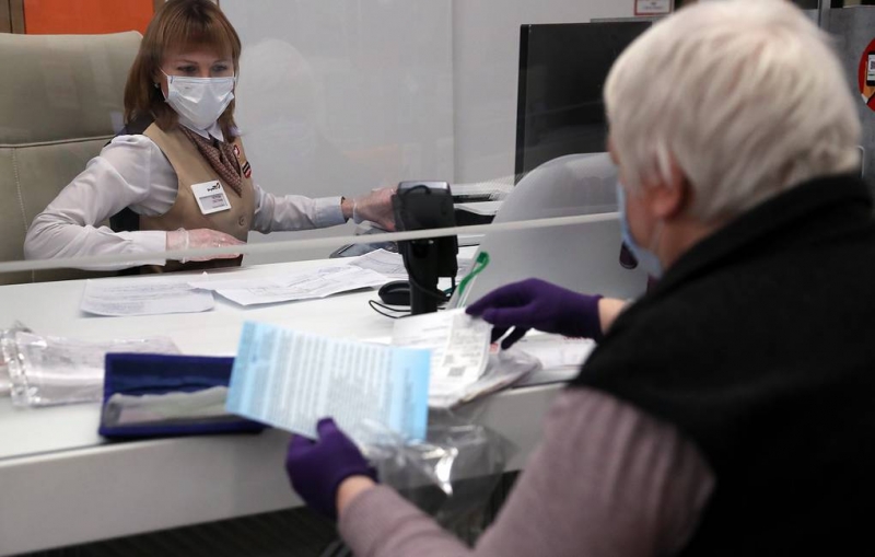 В ОНФ подготовили проект об отказе пенсионеров от онлайн-платежей

